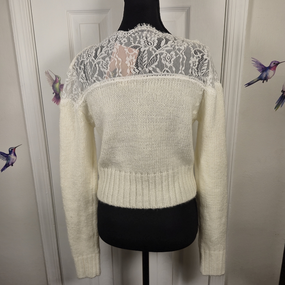 Raissa Ivory White Lace Yoke Knit Cropped Sweater Cottagecore Coquette Size M - Picture 7 of 9